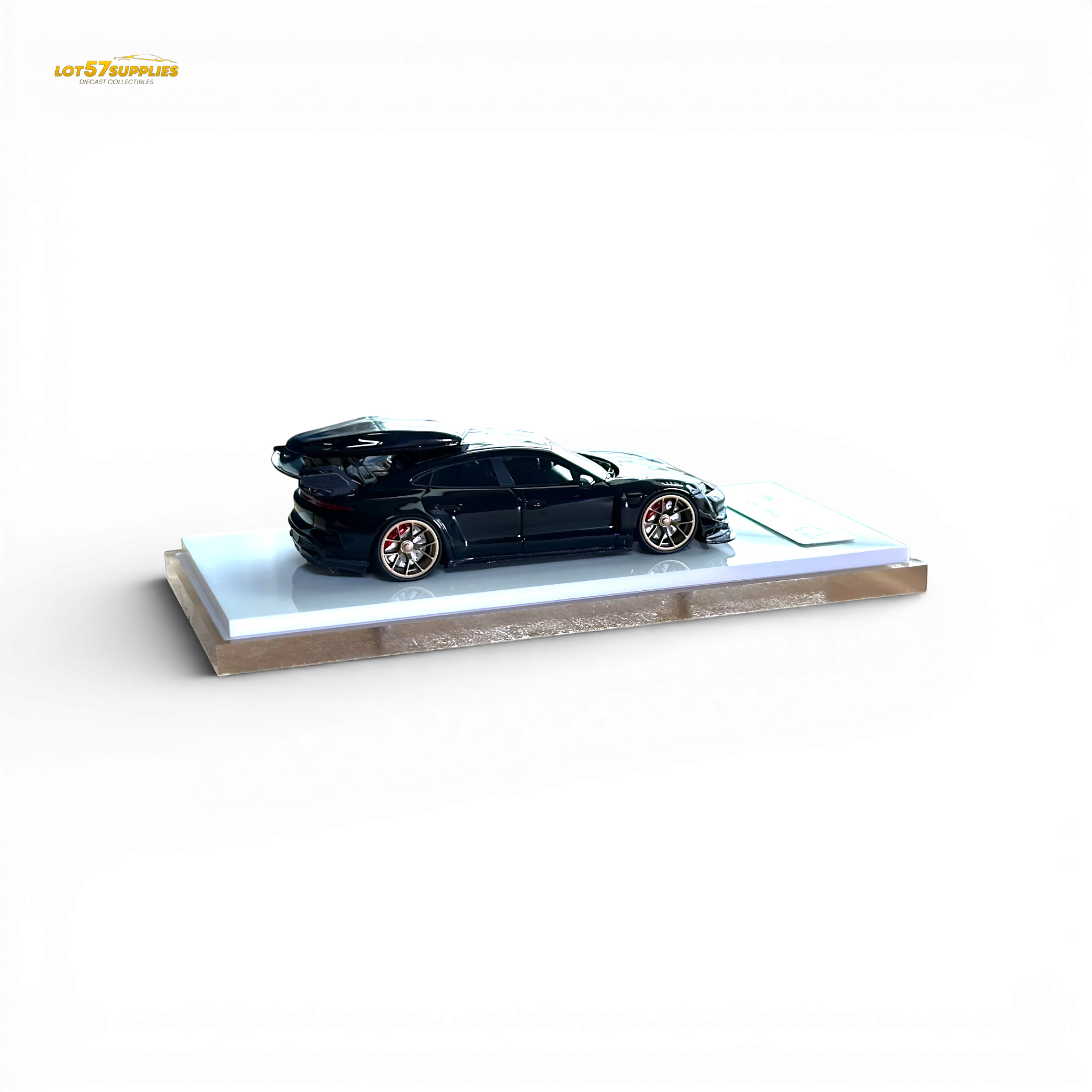 404ERROR Porsche Taycan Black with Roof Box 1:64 - Image 9